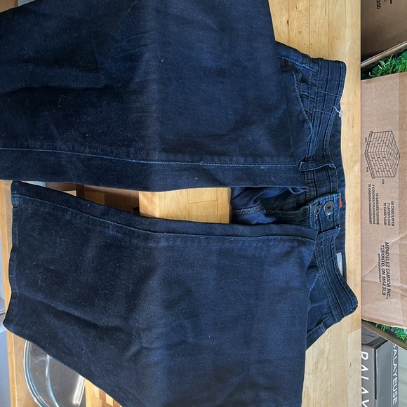 Hugo Boss Jeans - Picture 6 of 10